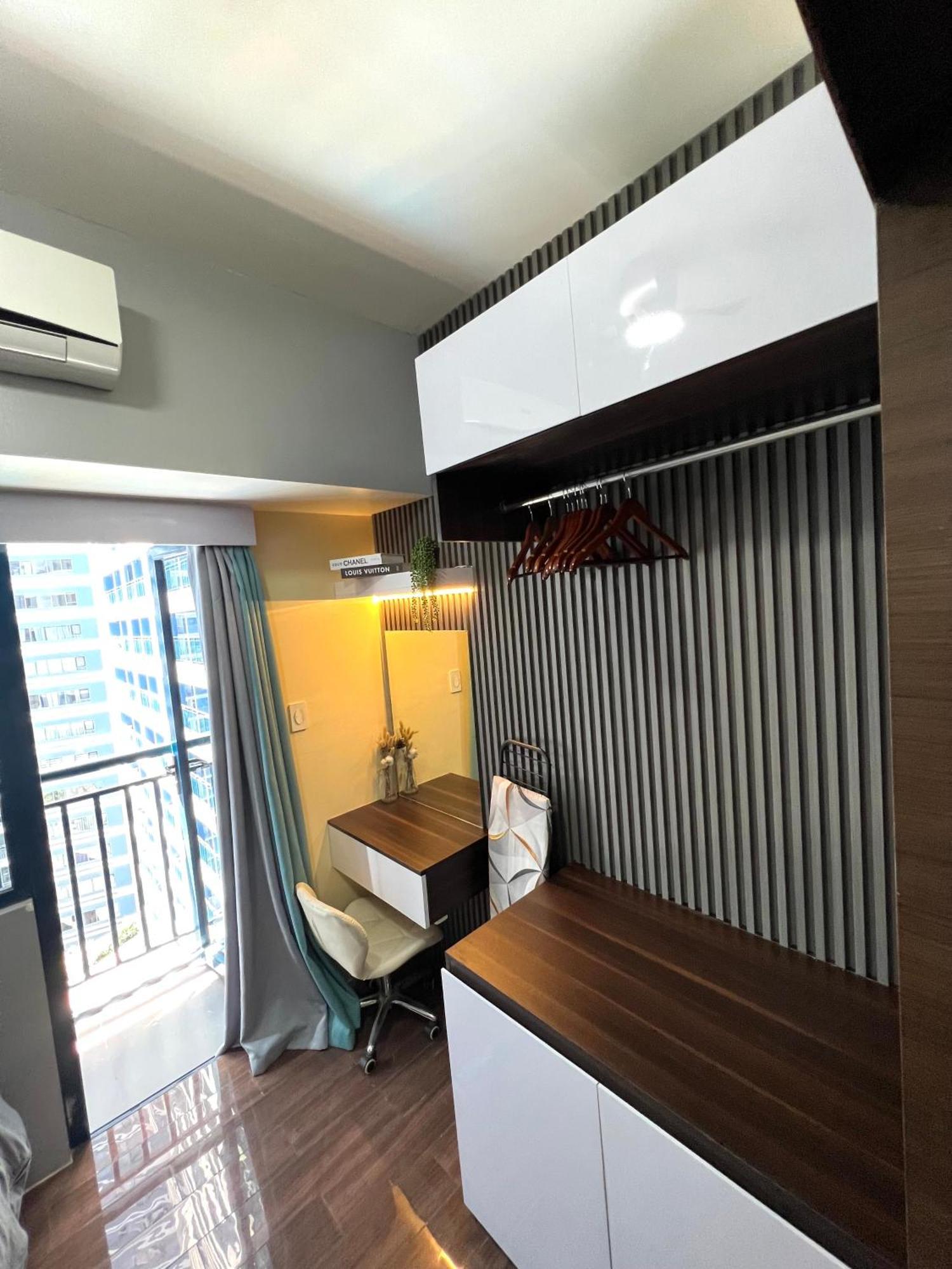 Apartment In Air Residences, Makati With Wifi, Netflix, Pool, Mall And More 마닐라 외부 사진
