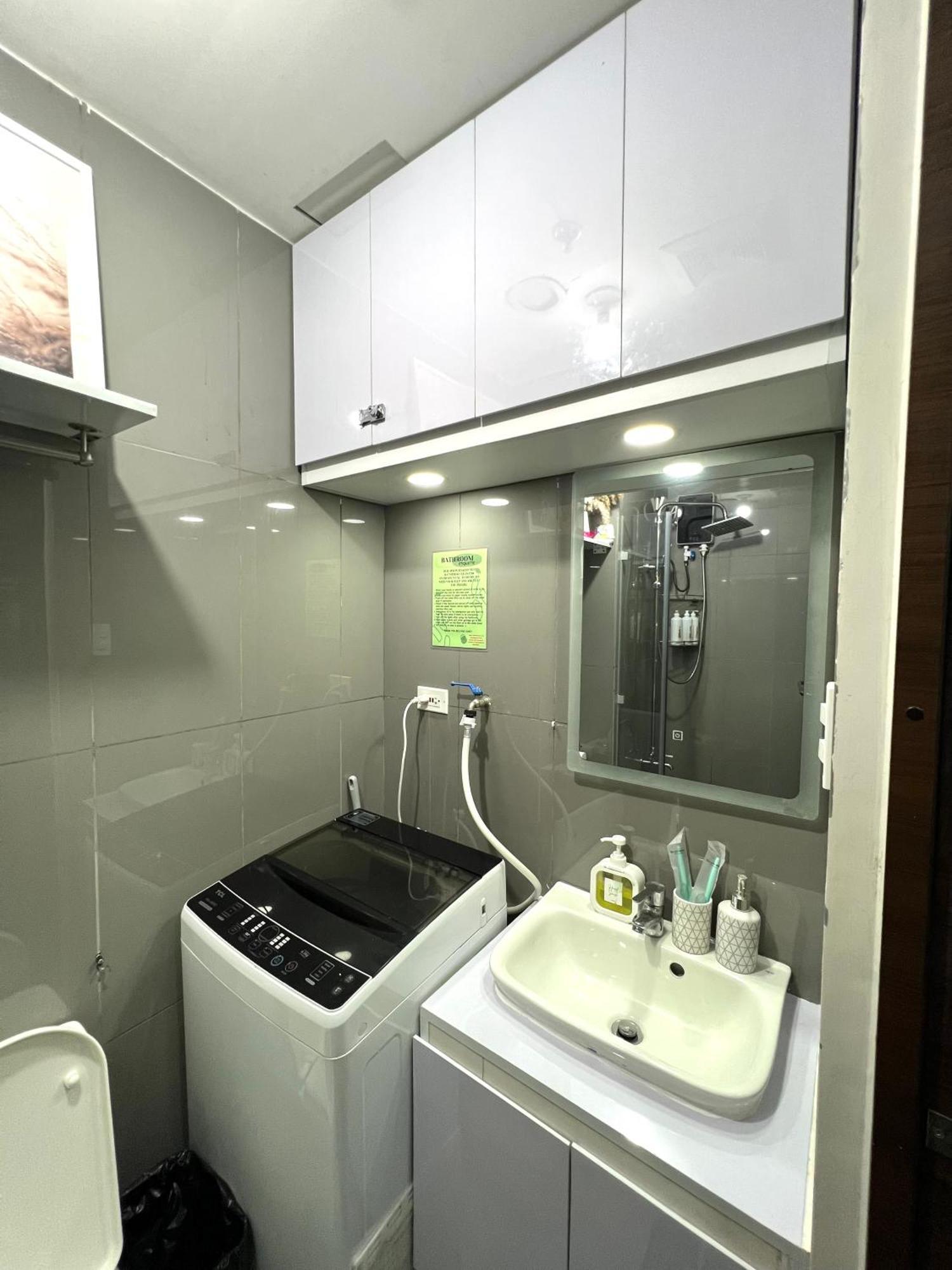 Apartment In Air Residences, Makati With Wifi, Netflix, Pool, Mall And More 마닐라 외부 사진