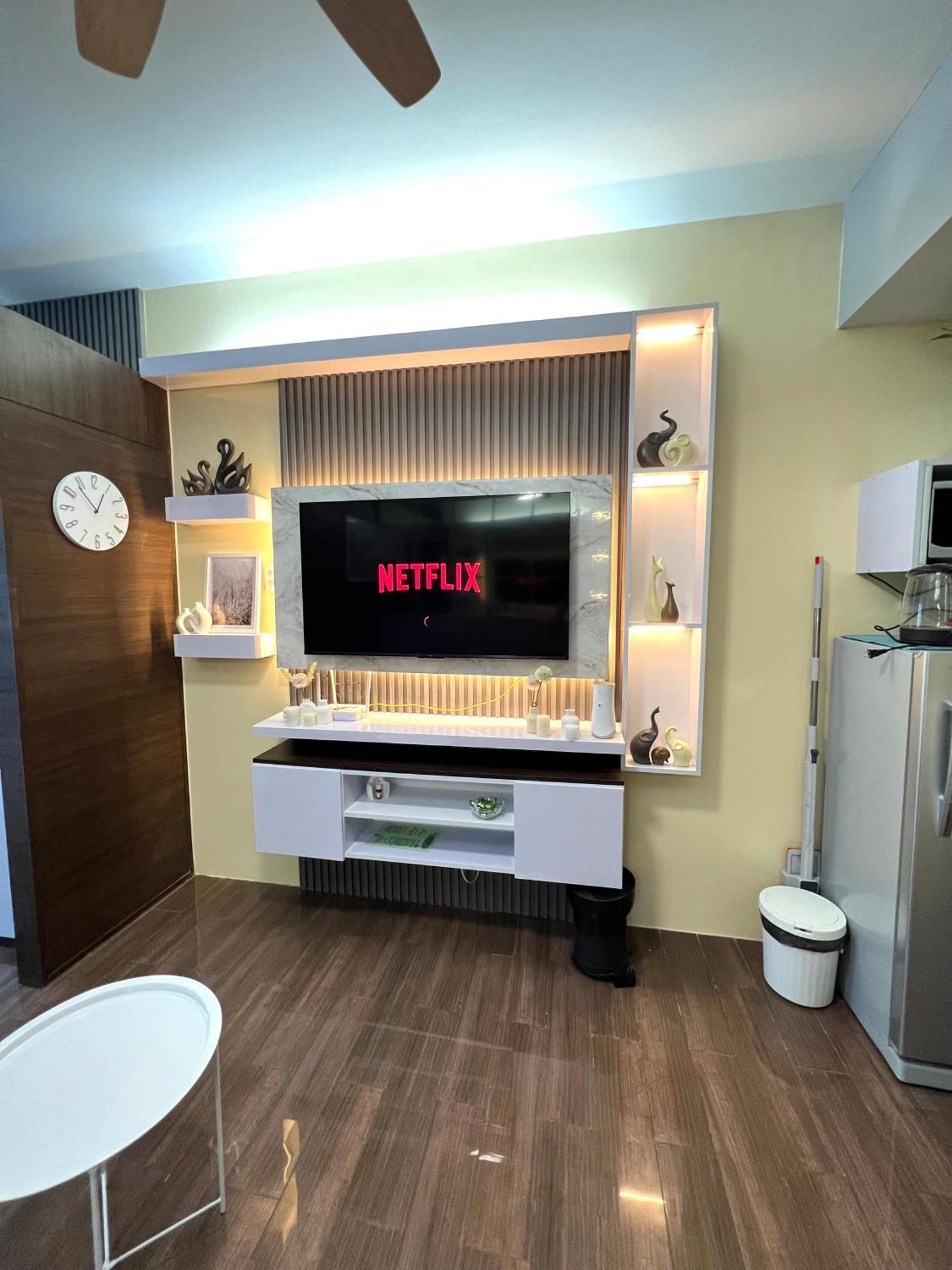 Apartment In Air Residences, Makati With Wifi, Netflix, Pool, Mall And More 마닐라 외부 사진